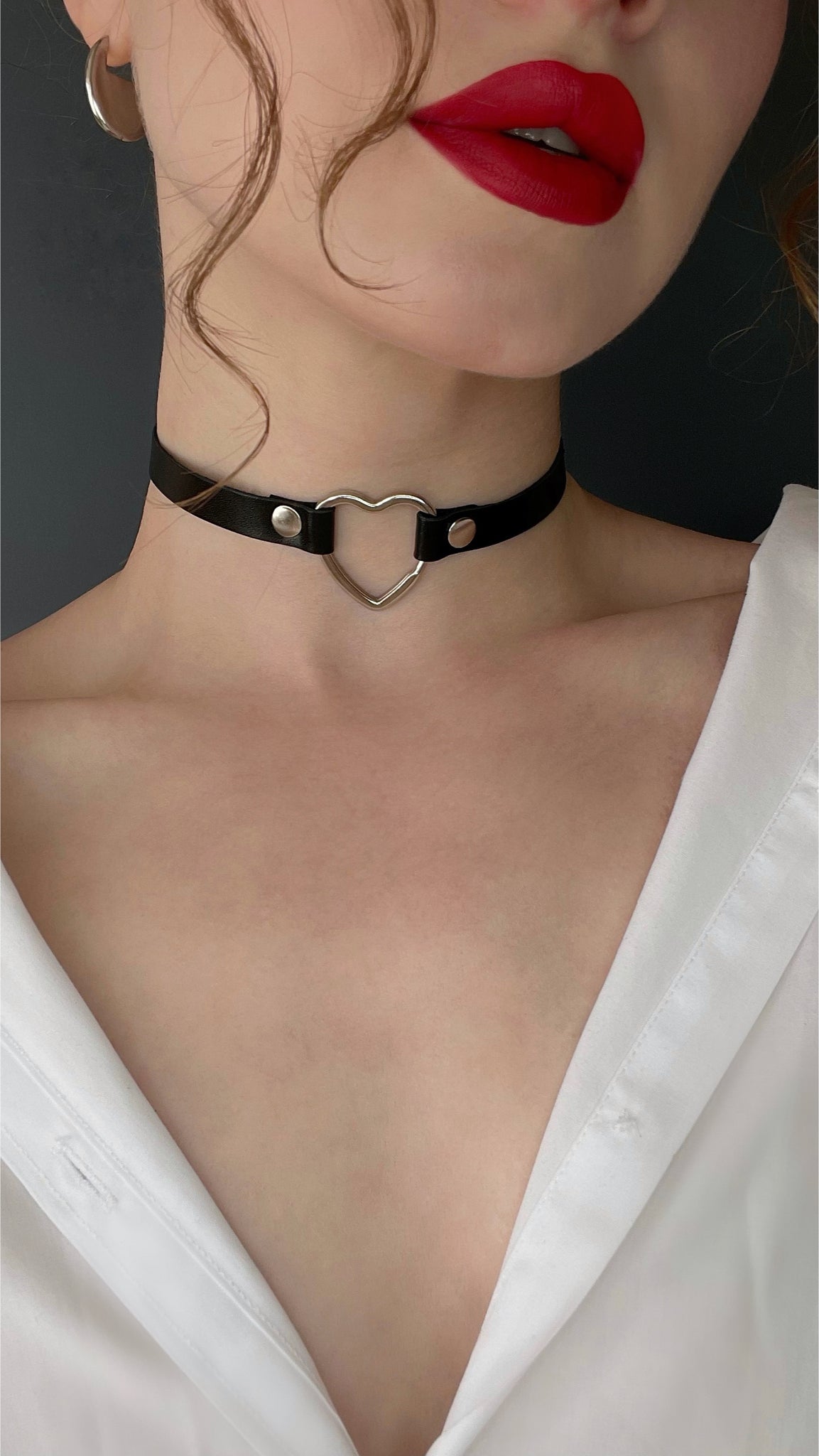 Mira Heart Leather Choker